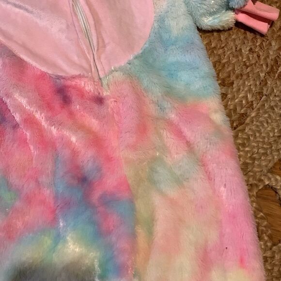 Unicorn Halloween costume size small - Picture 3 of 6
